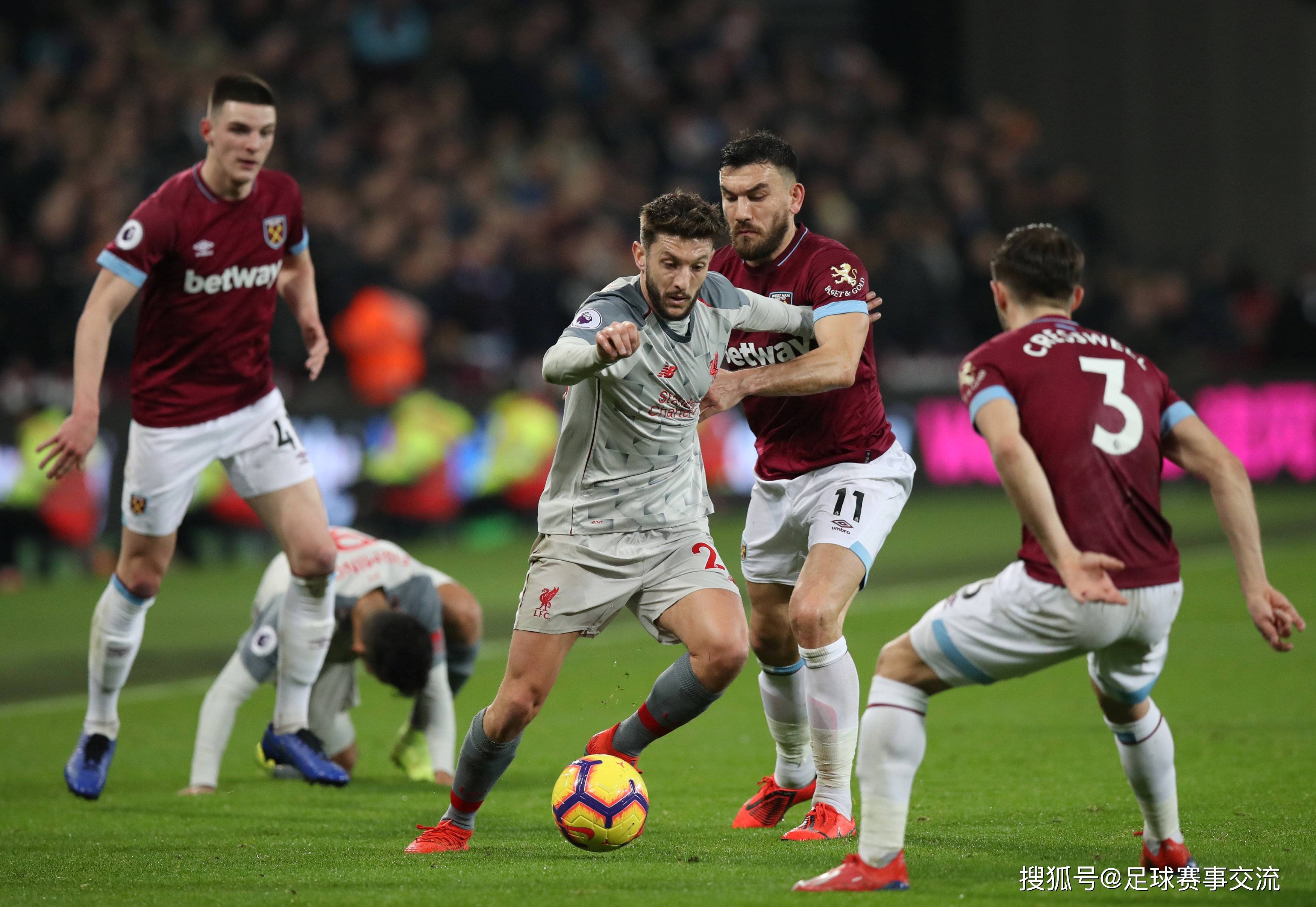 米兰名宿博列洛涛本赛季的米兰：目前球队成绩很好，但阿莱格里缺个我这样的中锋