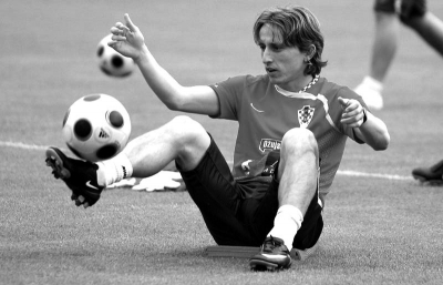 火箭全场狂抢62个篮板，比国王足足多了30个